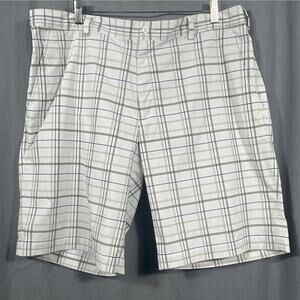 NIKE GOLF DRI-FIT TECH PERFORMANCE SHORT 388782 Sand Plaid sz‎ 38 x 11 Sporty